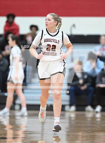 Thumbnail 1 in Shaker Heights @ Roosevelt (OHSAA D1 Sectional) photogallery.