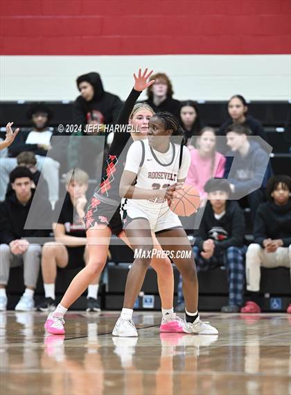 Thumbnail 2 in Shaker Heights @ Roosevelt (OHSAA D1 Sectional) photogallery.