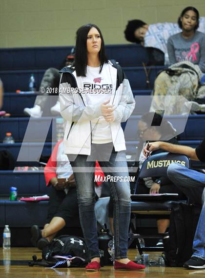 Thumbnail 2 in Oak Ridge vs. Mayde Creek (CFISD/Katy Classic) photogallery.