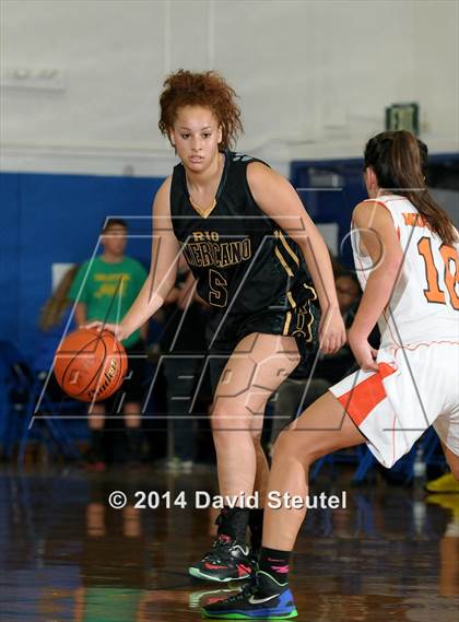 Thumbnail 2 in Rio Americano vs. Foothill (Dorothy Speck Memorial) photogallery.