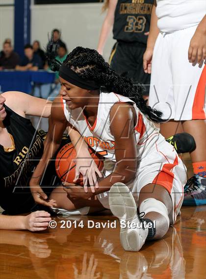 Thumbnail 1 in Rio Americano vs. Foothill (Dorothy Speck Memorial) photogallery.