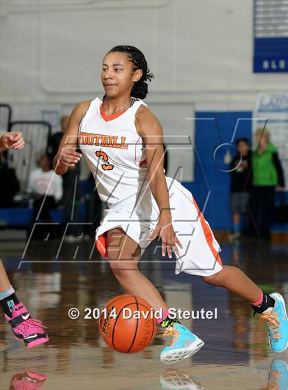 Thumbnail 1 in Rio Americano vs. Foothill (Dorothy Speck Memorial) photogallery.