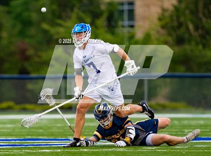 Thumbnail 3 in Archbishop Moeller @ St. Xavier (OHSAA Division 1 Round 3) photogallery.