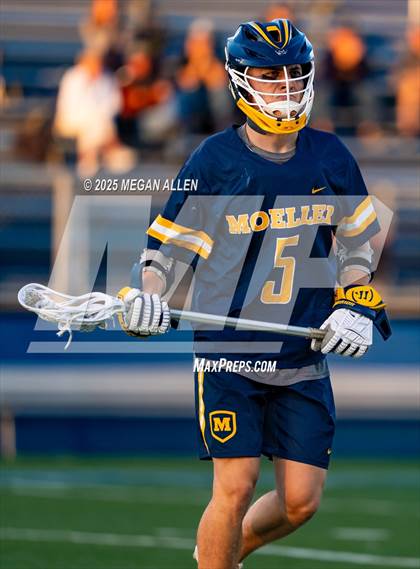 Thumbnail 2 in Archbishop Moeller @ St. Xavier (OHSAA Division 1 Round 3) photogallery.