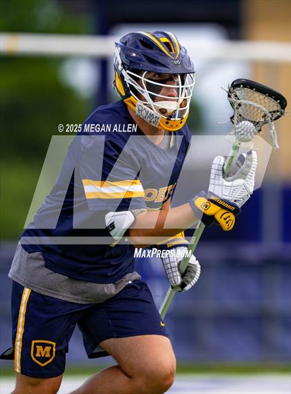 Thumbnail 2 in Archbishop Moeller @ St. Xavier (OHSAA Division 1 Round 3) photogallery.