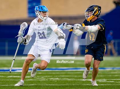 Thumbnail 1 in Archbishop Moeller @ St. Xavier (OHSAA Division 1 Round 3) photogallery.