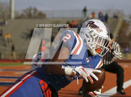 Thumbnail 2 in Oak Lawn Richards @ East Saint Louis (IHSA 6A 3rd Round) photogallery.