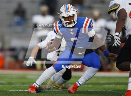 Thumbnail 3 in Oak Lawn Richards @ East Saint Louis (IHSA 6A 3rd Round) photogallery.