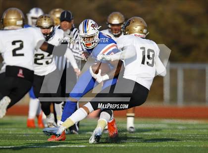 Thumbnail 2 in Oak Lawn Richards @ East Saint Louis (IHSA 6A 3rd Round) photogallery.