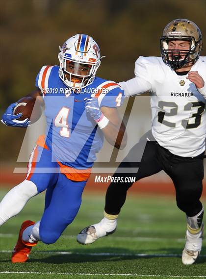Thumbnail 1 in Oak Lawn Richards @ East Saint Louis (IHSA 6A 3rd Round) photogallery.