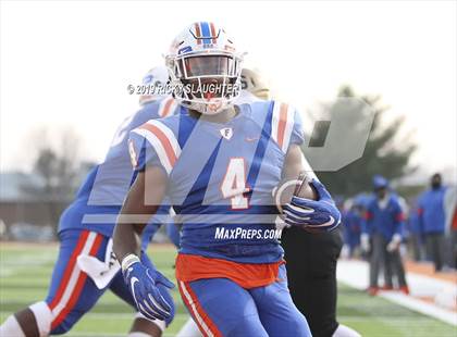 Thumbnail 3 in Oak Lawn Richards @ East Saint Louis (IHSA 6A 3rd Round) photogallery.