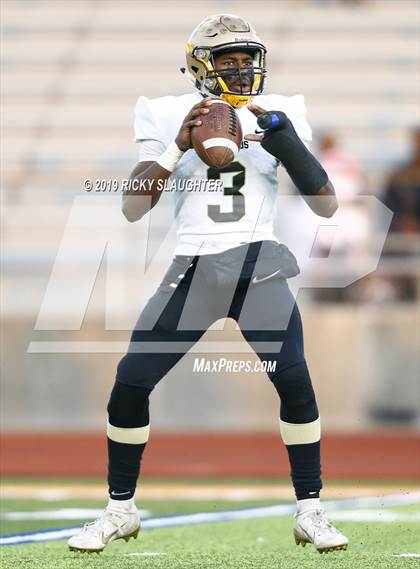 Thumbnail 3 in Oak Lawn Richards @ East Saint Louis (IHSA 6A 3rd Round) photogallery.
