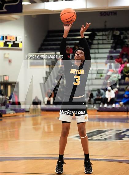 Thumbnail 2 in Academy of Richmond County vs. Butler (Battle for I-20) photogallery.