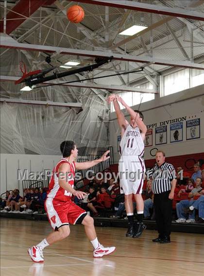 Thumbnail 1 in Benton vs. Vandalia (DuQuoin Tip-Off Classic) photogallery.