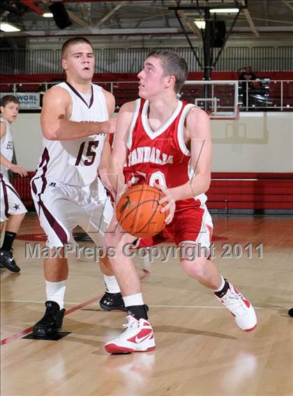 Thumbnail 1 in Benton vs. Vandalia (DuQuoin Tip-Off Classic) photogallery.