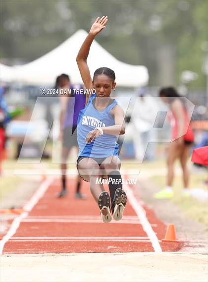 Thumbnail 3 in 2024 Marlin Invitational (Long Jump) photogallery.