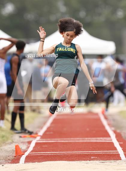Thumbnail 3 in 2024 Marlin Invitational (Long Jump) photogallery.