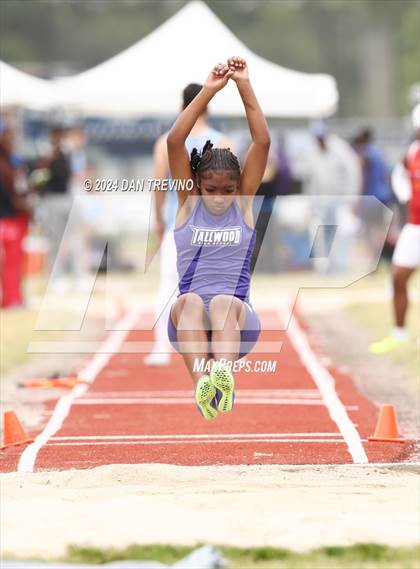 Thumbnail 1 in 2024 Marlin Invitational (Long Jump) photogallery.