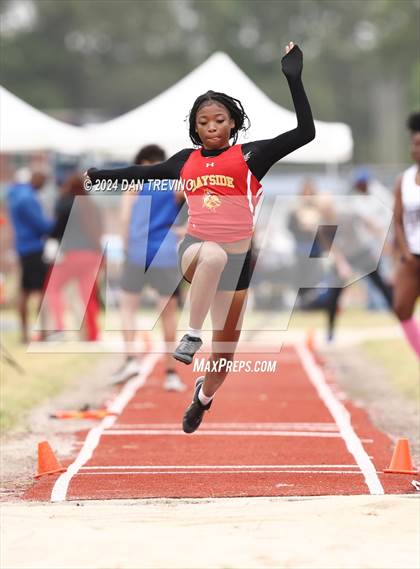 Thumbnail 2 in 2024 Marlin Invitational (Long Jump) photogallery.