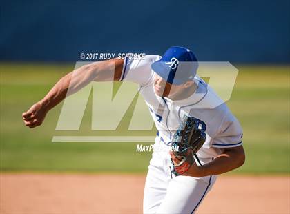 Thumbnail 1 in Del Norte @ Rancho Bernardo photogallery.