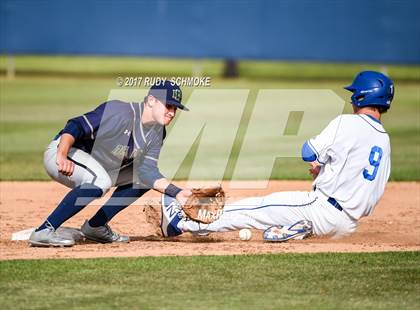 Thumbnail 3 in Del Norte @ Rancho Bernardo photogallery.
