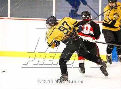 Thumbnail 3 in Chaminade vs.Vianney (Marianist Cup) photogallery.