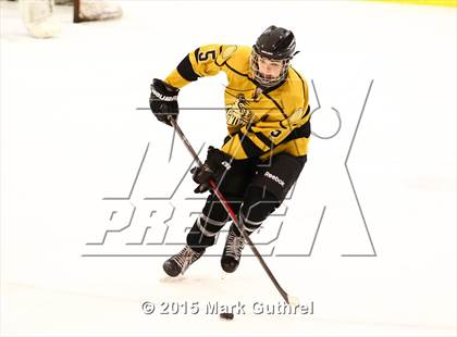 Thumbnail 2 in Chaminade vs.Vianney (Marianist Cup) photogallery.