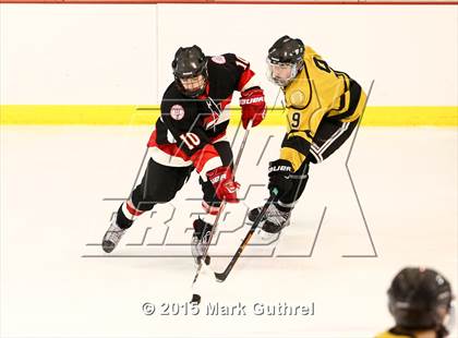 Thumbnail 2 in Chaminade vs.Vianney (Marianist Cup) photogallery.