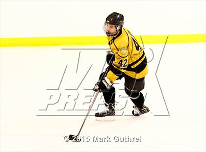Thumbnail 2 in Chaminade vs.Vianney (Marianist Cup) photogallery.