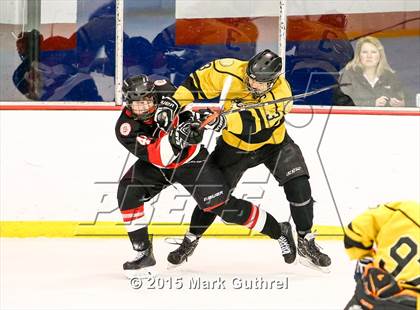 Thumbnail 1 in Chaminade vs.Vianney (Marianist Cup) photogallery.