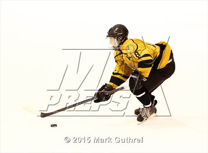 Thumbnail 2 in Chaminade vs.Vianney (Marianist Cup) photogallery.