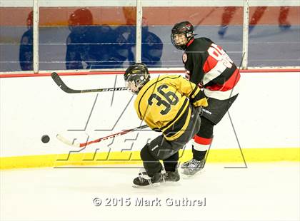 Thumbnail 3 in Chaminade vs.Vianney (Marianist Cup) photogallery.