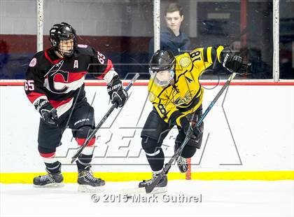 Thumbnail 3 in Chaminade vs.Vianney (Marianist Cup) photogallery.