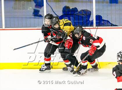 Thumbnail 2 in Chaminade vs.Vianney (Marianist Cup) photogallery.