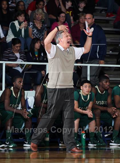 Thumbnail 2 in Duncanville vs, DeSoto (McDonald's Texas Invitational) photogallery.