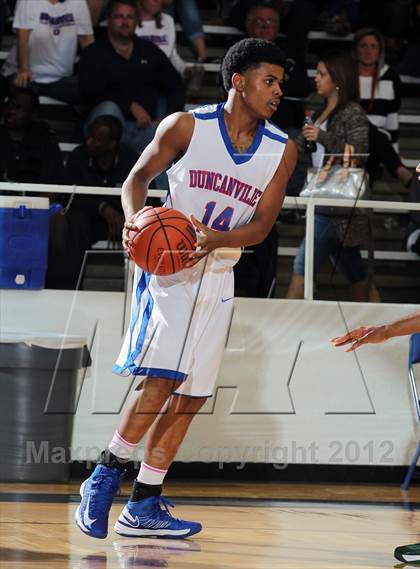 Thumbnail 2 in Duncanville vs, DeSoto (McDonald's Texas Invitational) photogallery.
