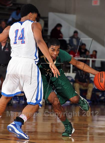 Thumbnail 1 in Duncanville vs, DeSoto (McDonald's Texas Invitational) photogallery.