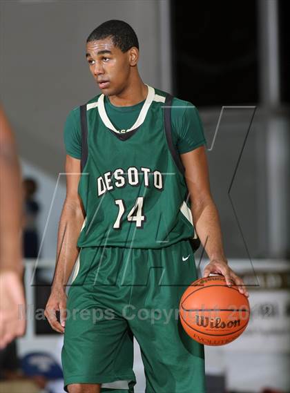 Thumbnail 2 in Duncanville vs, DeSoto (McDonald's Texas Invitational) photogallery.