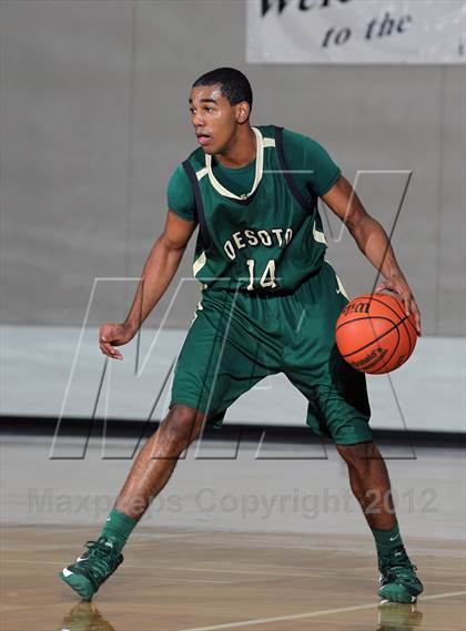 Thumbnail 3 in Duncanville vs, DeSoto (McDonald's Texas Invitational) photogallery.