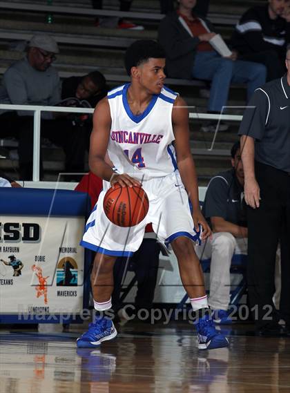 Thumbnail 3 in Duncanville vs, DeSoto (McDonald's Texas Invitational) photogallery.