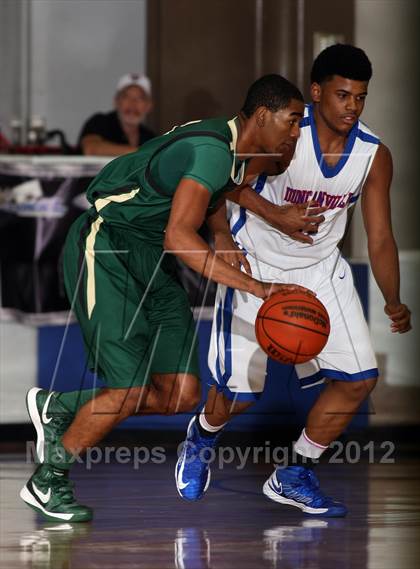 Thumbnail 1 in Duncanville vs, DeSoto (McDonald's Texas Invitational) photogallery.
