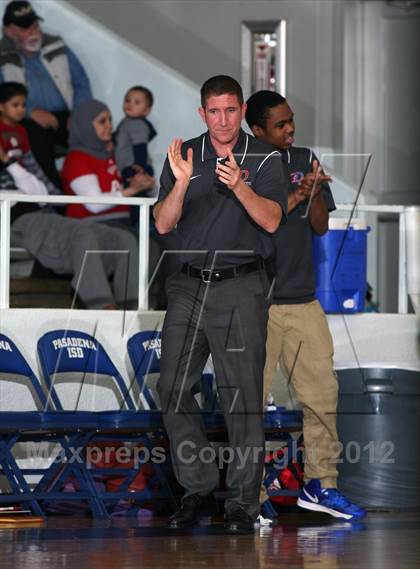 Thumbnail 3 in Duncanville vs, DeSoto (McDonald's Texas Invitational) photogallery.