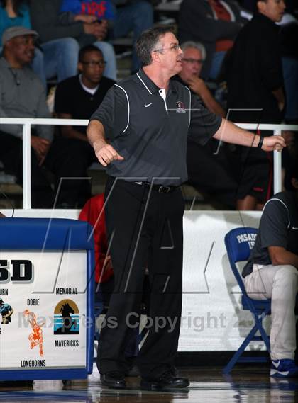 Thumbnail 2 in Duncanville vs, DeSoto (McDonald's Texas Invitational) photogallery.