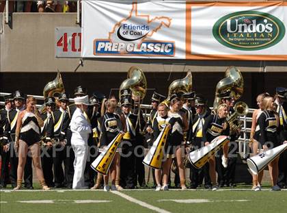 Thumbnail 3 in Thomas Jefferson vs. Cleveland Glenville (Friends of Coal Classic) photogallery.