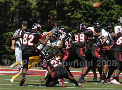 Thumbnail 1 in Thomas Jefferson vs. Cleveland Glenville (Friends of Coal Classic) photogallery.