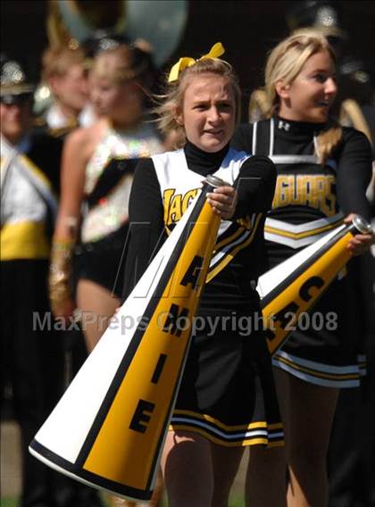 Thumbnail 1 in Thomas Jefferson vs. Cleveland Glenville (Friends of Coal Classic) photogallery.
