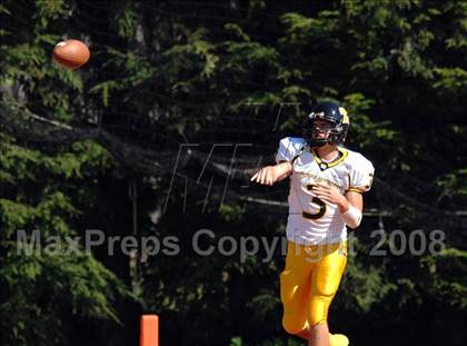 Thumbnail 1 in Thomas Jefferson vs. Cleveland Glenville (Friends of Coal Classic) photogallery.