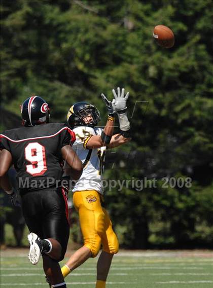 Thumbnail 3 in Thomas Jefferson vs. Cleveland Glenville (Friends of Coal Classic) photogallery.