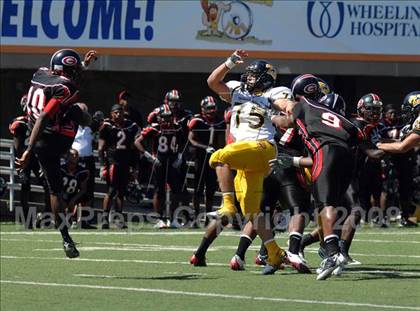 Thumbnail 1 in Thomas Jefferson vs. Cleveland Glenville (Friends of Coal Classic) photogallery.