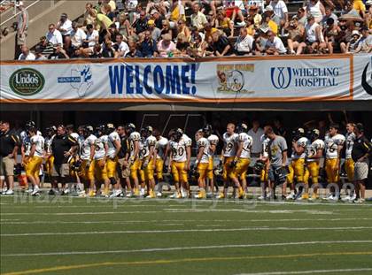 Thumbnail 3 in Thomas Jefferson vs. Cleveland Glenville (Friends of Coal Classic) photogallery.